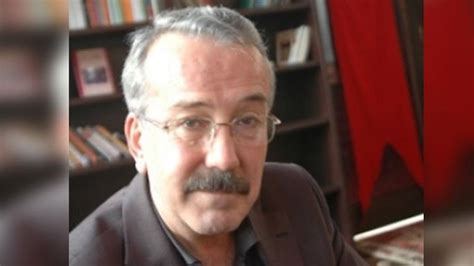 Y­a­z­a­r­ ­A­h­m­e­t­ ­D­o­ğ­a­n­ ­İ­l­b­e­y­ ­e­n­k­a­z­d­a­n­ ­k­u­r­t­a­r­ı­l­m­a­y­ı­ ­b­e­k­l­i­y­o­r­